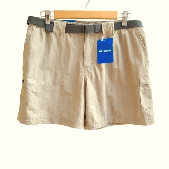 Columbia Light-weight Sandy River Cargo Shorts in Tusk with Belt, Size XS - Picture 9 of 16